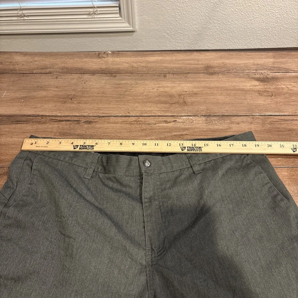 Volcom Stone 38x32 GraySkateboarding Chino Straight Fit Pants Skater